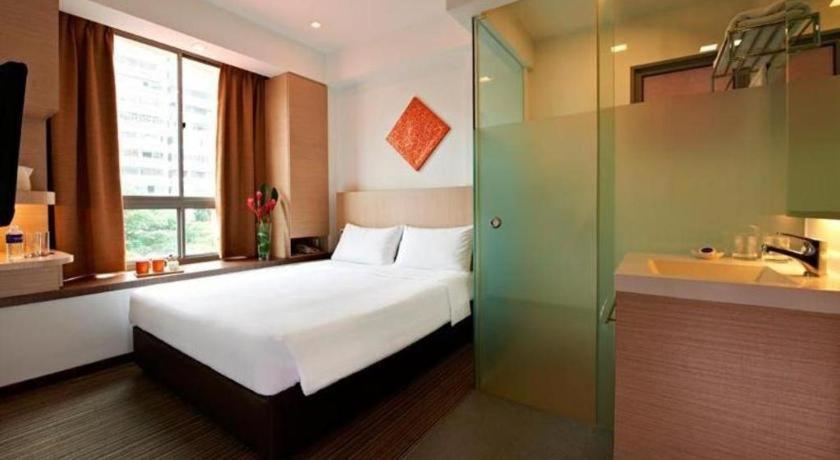 Отель Reddoorz Premium @ Balestier Сингапур Экстерьер фото