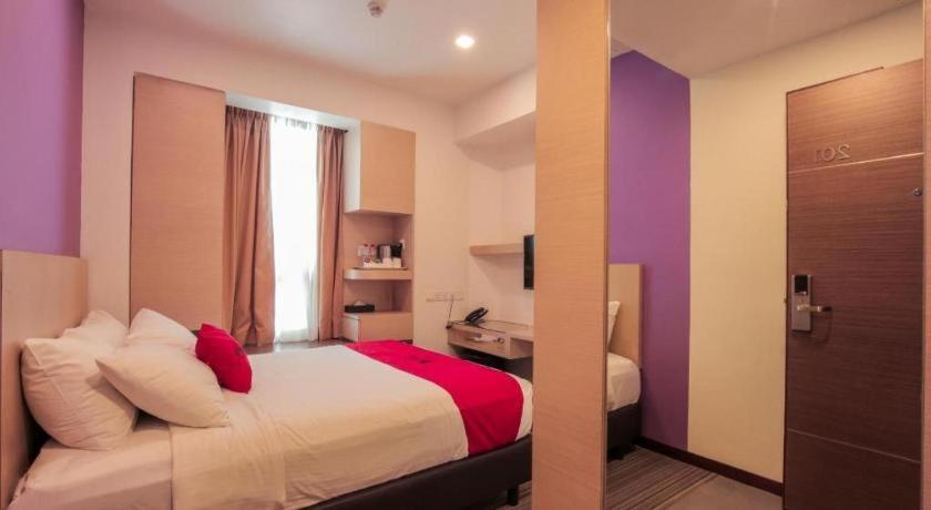 Отель Reddoorz Premium @ Balestier Сингапур Экстерьер фото